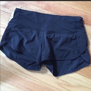 Lululemon shorts 2